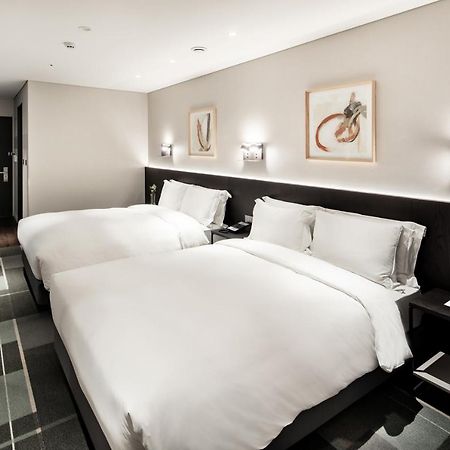 G3 Hotel Chungmuro Сеул Екстериор снимка